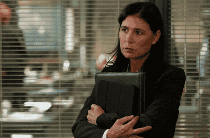 maura tierney net worth